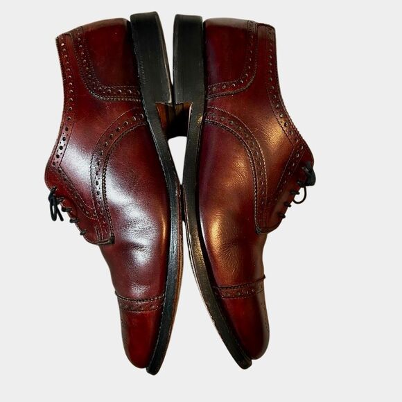 Allen Edmonds \